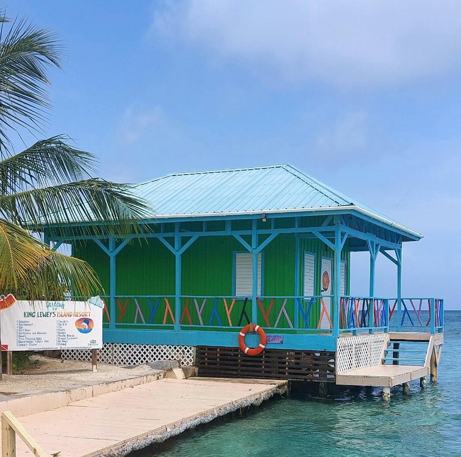King Lewey'S Island Resort Placencia Exterior foto